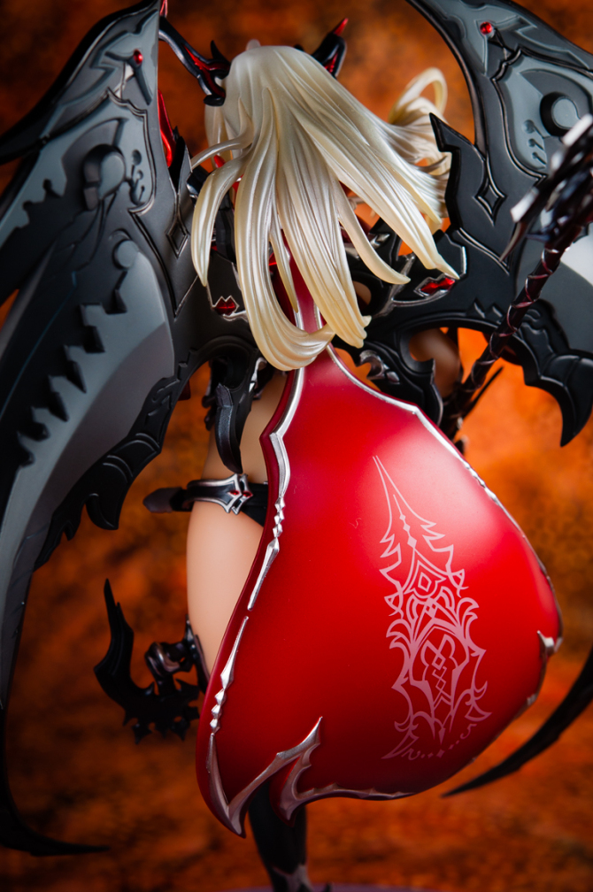 พร้อมส่ง 22900 scale Rage of Bahamut - Mashi Dark General 1/8 มือ 1 กล่องคม