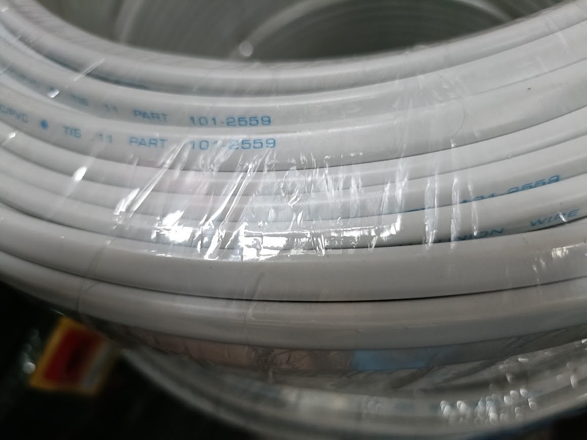 thaiunion สายไฟ VAF ขนาด 2x1.5 ความยาว 90เมตร ยี่ห้อไทยยูเนี่ยน ทองแดงเต็มเบอร์ เบอร์ 1.5ด สายขาวคู่ สายแกนคู่ เดินในบ้าน