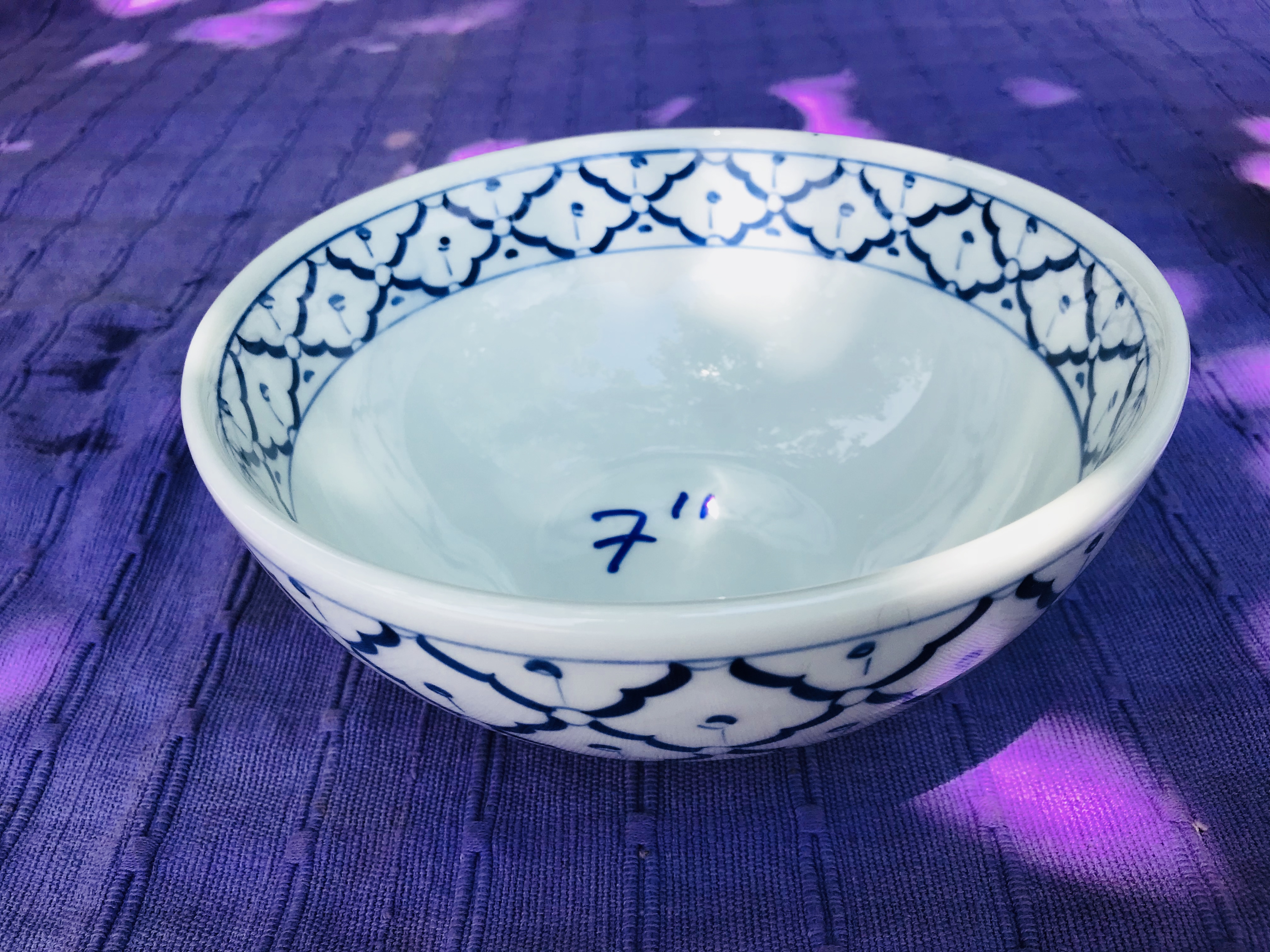 ถ้วยกลมลายไทย7"