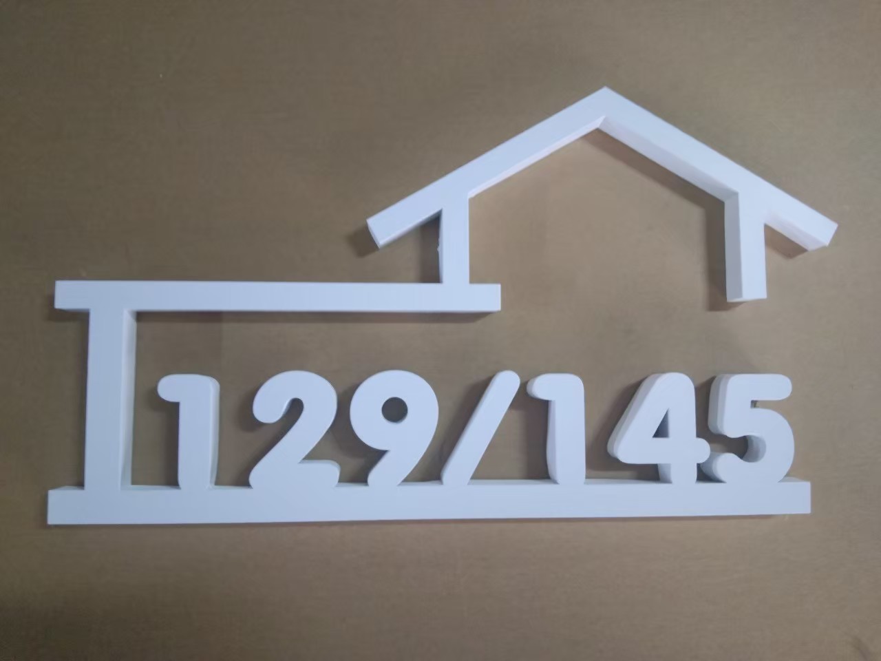 ป้ายพาสวู๊ดพ่นสี บ้านเลขที่129/145