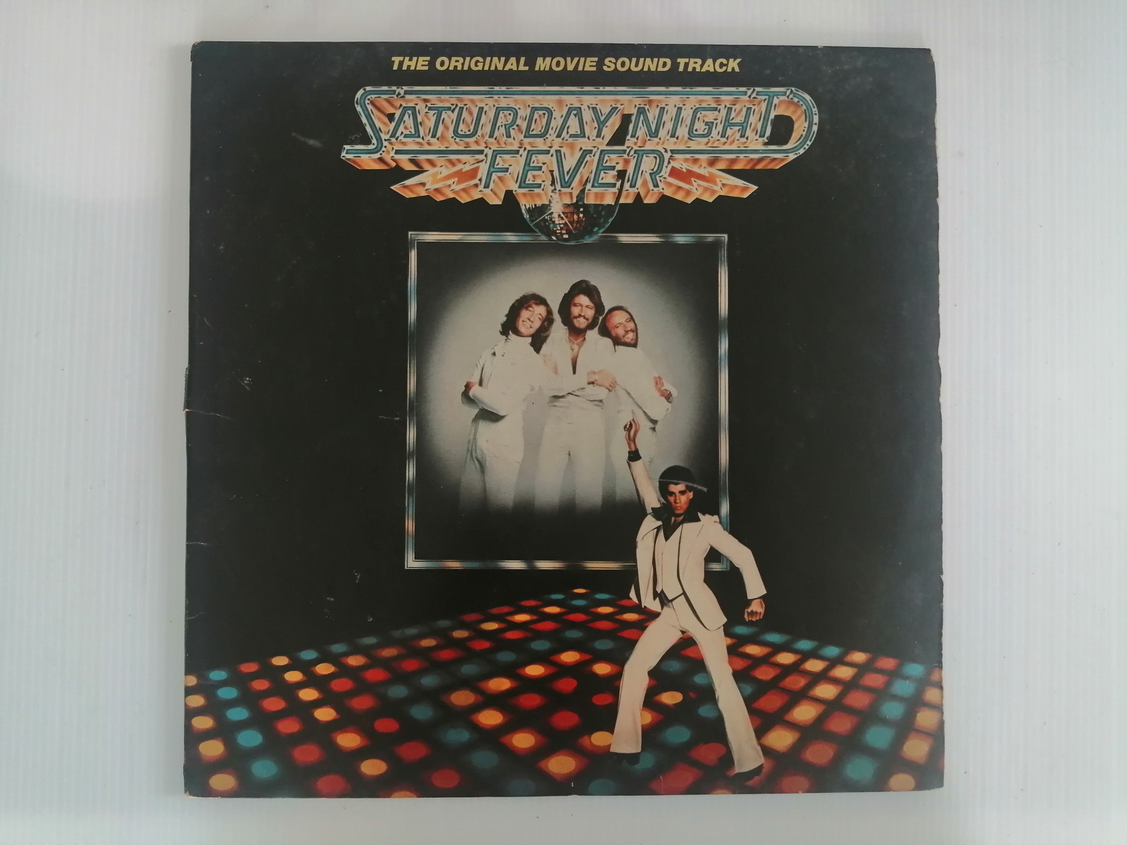 แผ่นเสียง THE ORIGINAL MOVIE SOUND TRACK Saturday Night Fever - 2 แผ่น Records