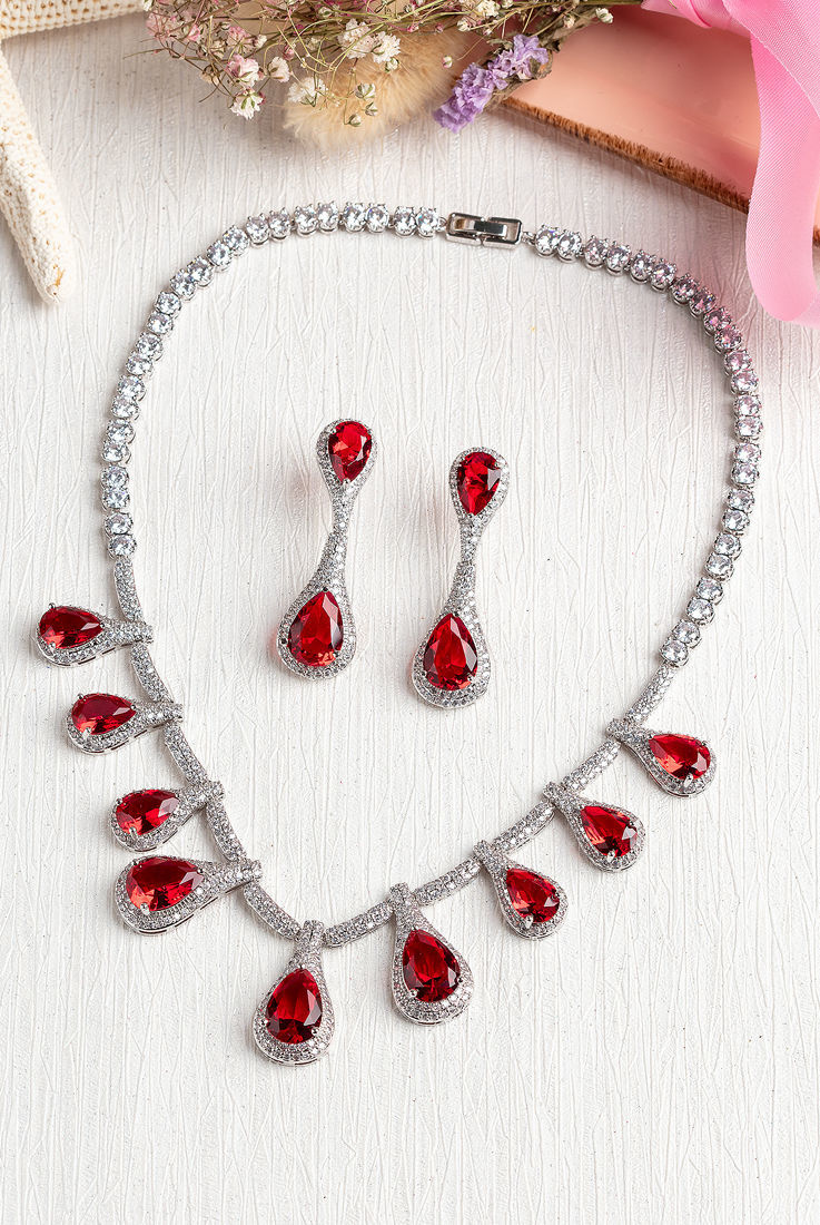 RUBY DIAMOND 18K WHITE GOLD NECKLACE EARRING สร้อยคอ ต่างหู ทับทิม ล้อมเพชร ทอง 18K Pre-order