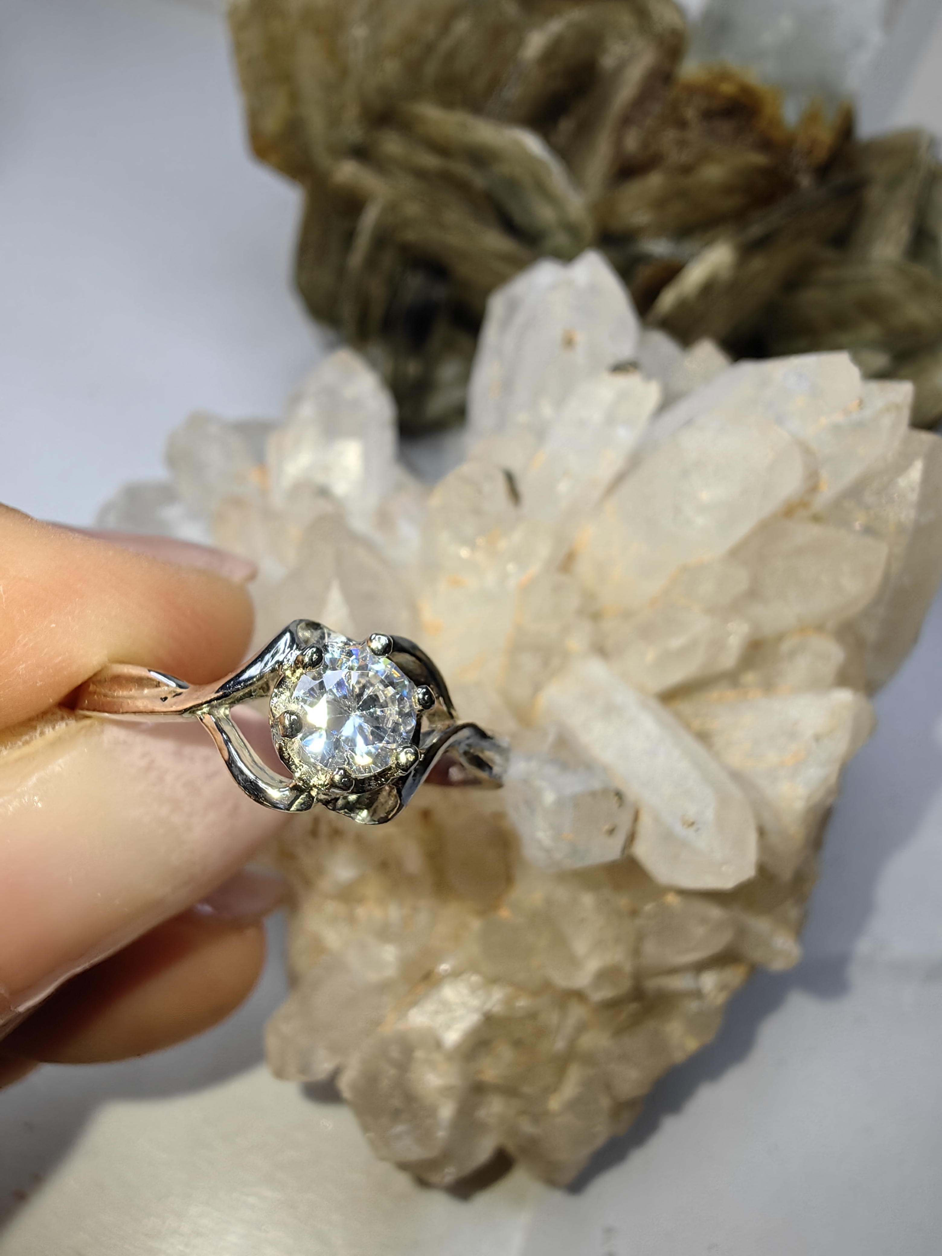 แหวนเพชร CZ เงินแท้ 92.5% Cubic Zirconia 925 Sterling Silver Ring Size 53