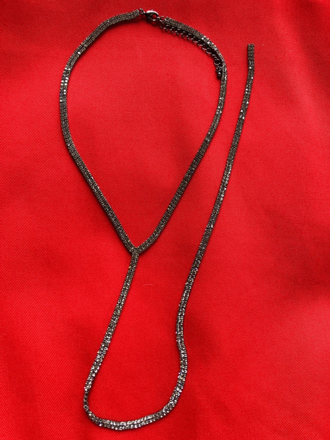 G 220418 สร้อยคอ Choker เพชรดำขาว ราคาเช่า 30 บาท ต่อ 1 วัน