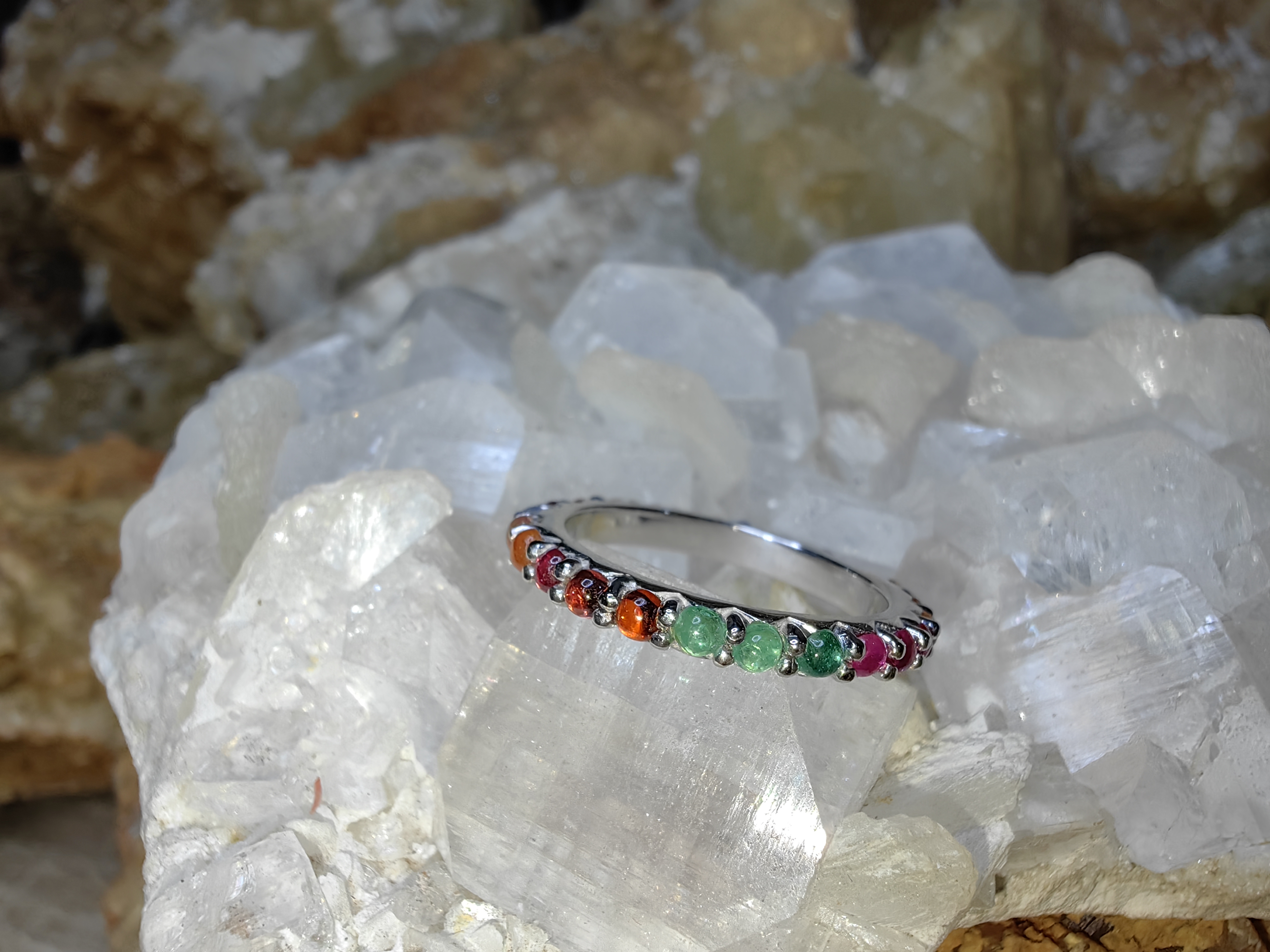 9 Lucky gemstones Ruby, Blue Sapphire, Emerald, Topaz, Zircon, Yellow Sapphire, Moonstone, Garnet, Cat's eyes 925 Sterling Silver แหวนนพเก้า ทับทิม ไพลิน มรกต โทแพซ ไพฑูรย์ บุษราคัม มูนสโตน โกเมน ตาแมว Size 56 เงินแท้ 925