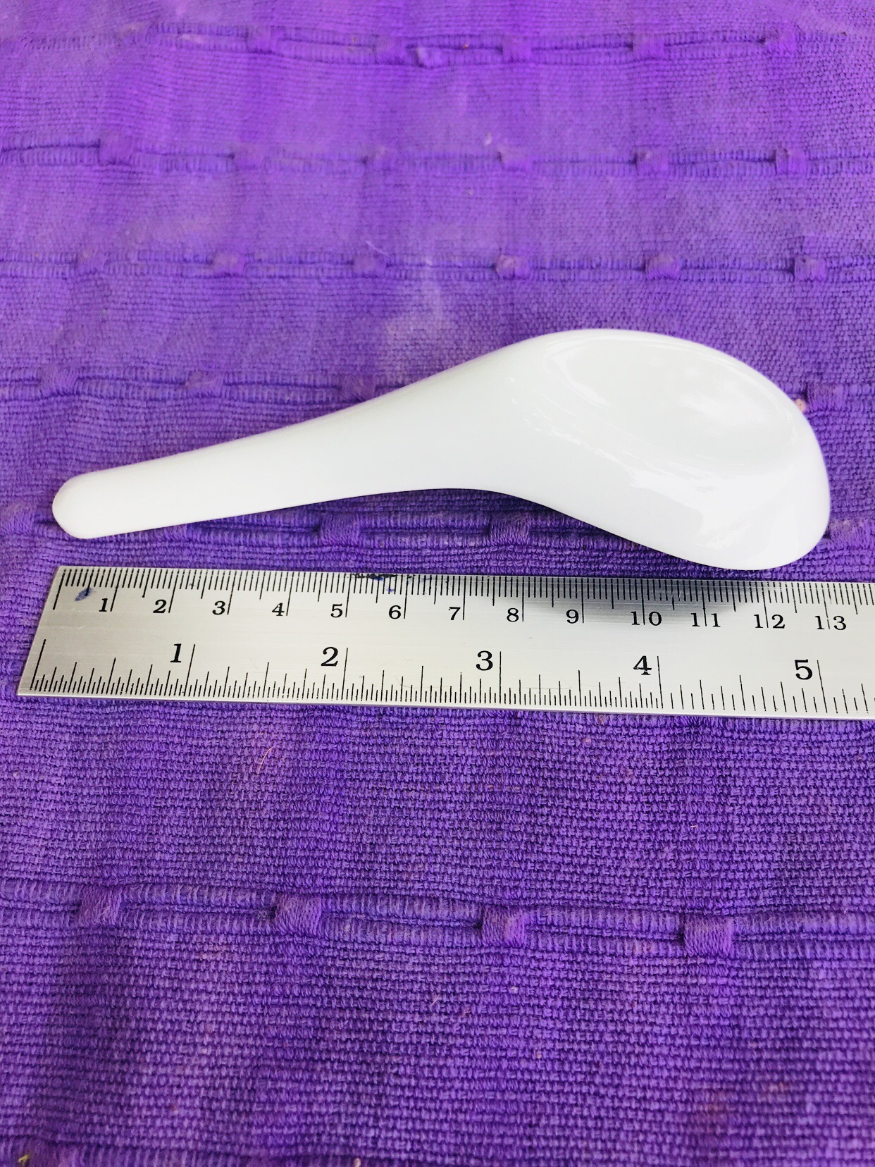 ช้อนลายไทย