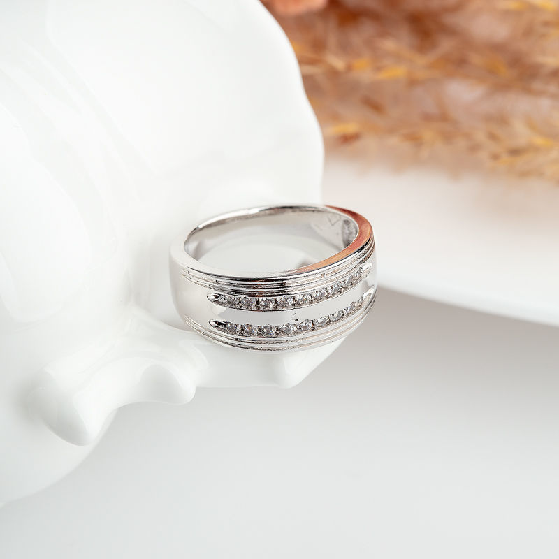 DIAMOND 18K WHITE GOLD RING แหวน เพชร ทอง 18K Pre-order