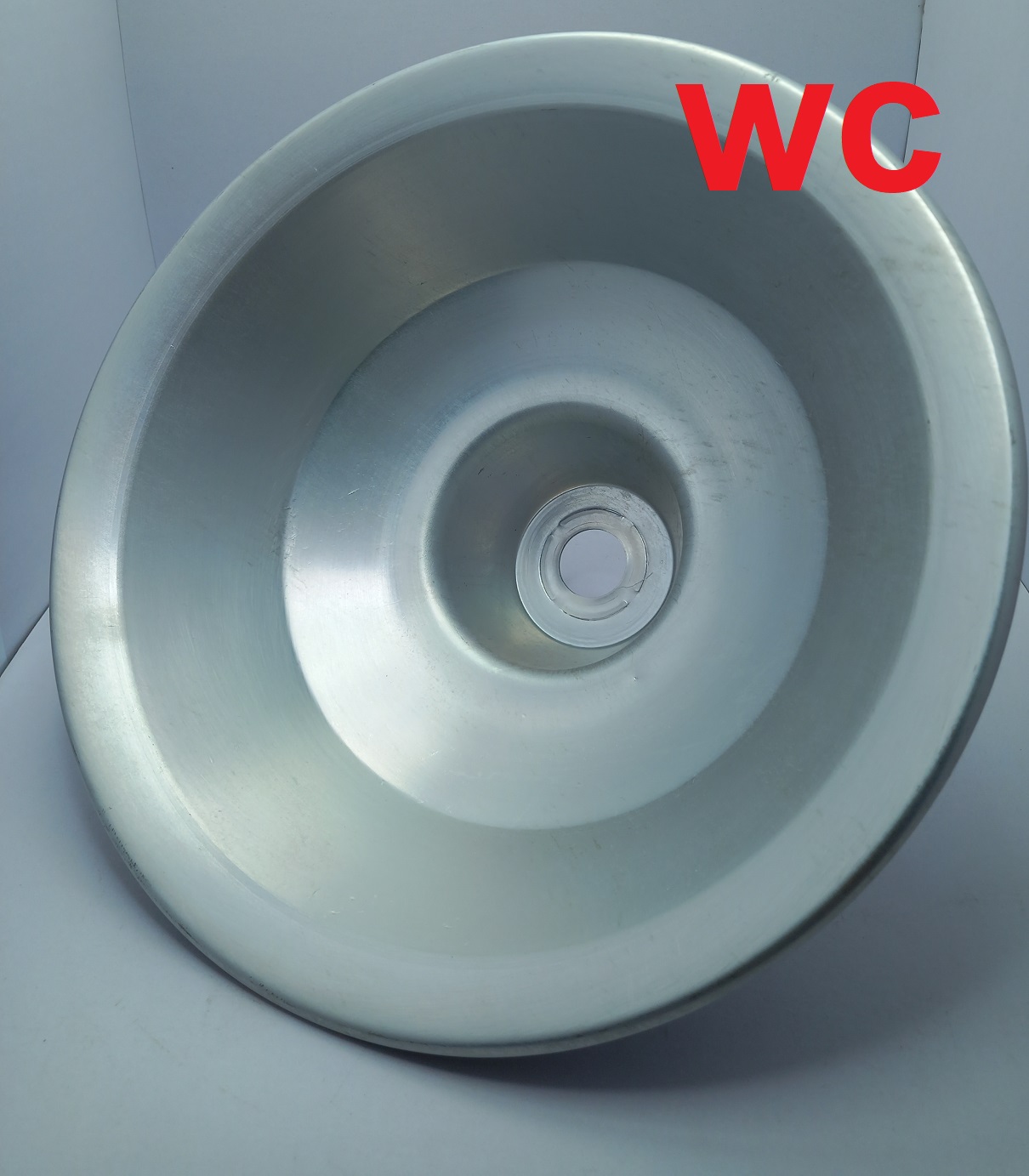 โคมฝาชีอลูมิเนียม ขนาด 12 นิ้ว สีเงิน พร้อมขั้ว โคมฝาชีกันน้ำ E27 ขั้วห้อยกันน้ำ พร้อมขั้วห้อยกันน้ำ ใช้ได้กับหลอดประหยัดไฟ