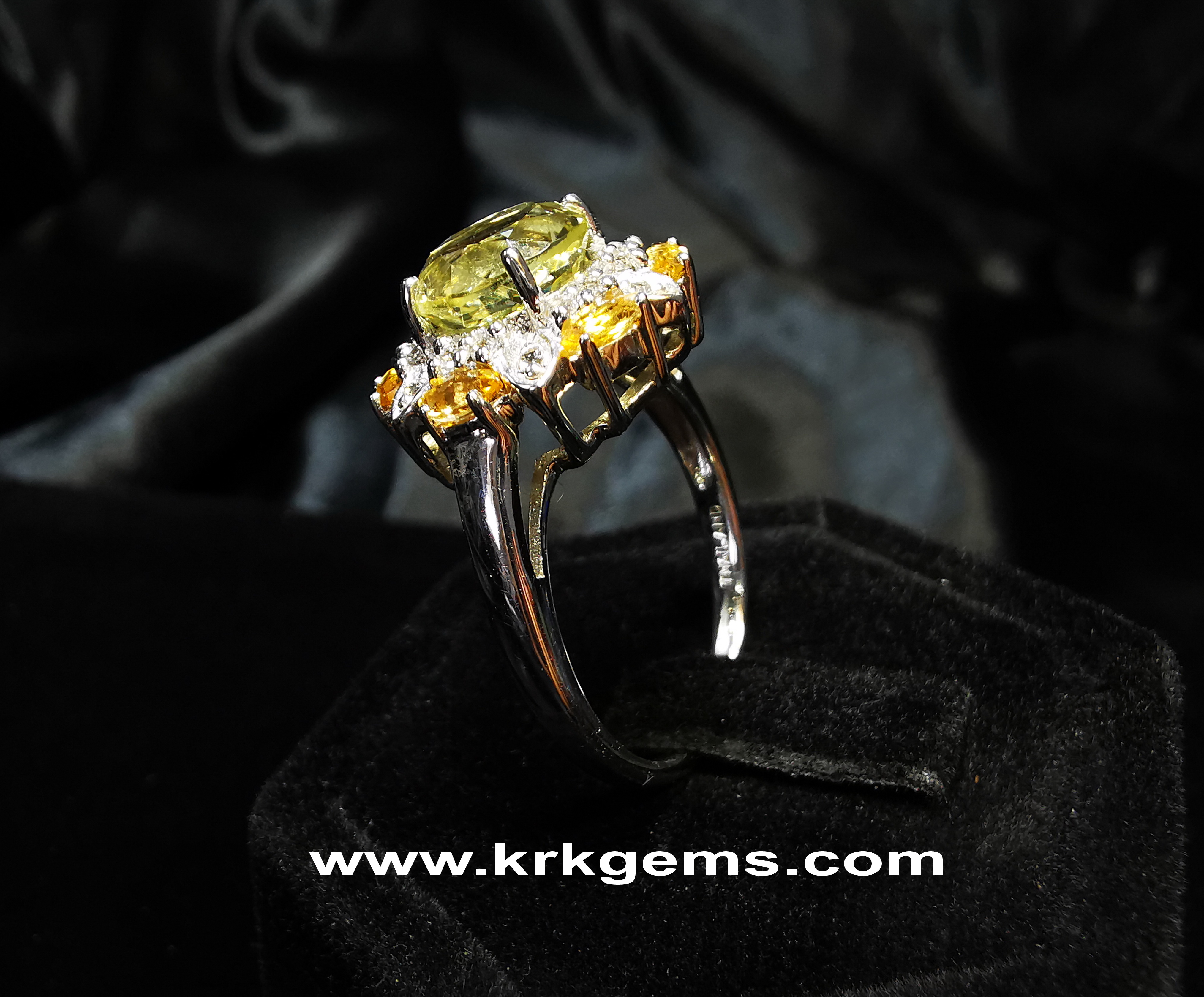 CITRINE WHITE TOPAZ RING