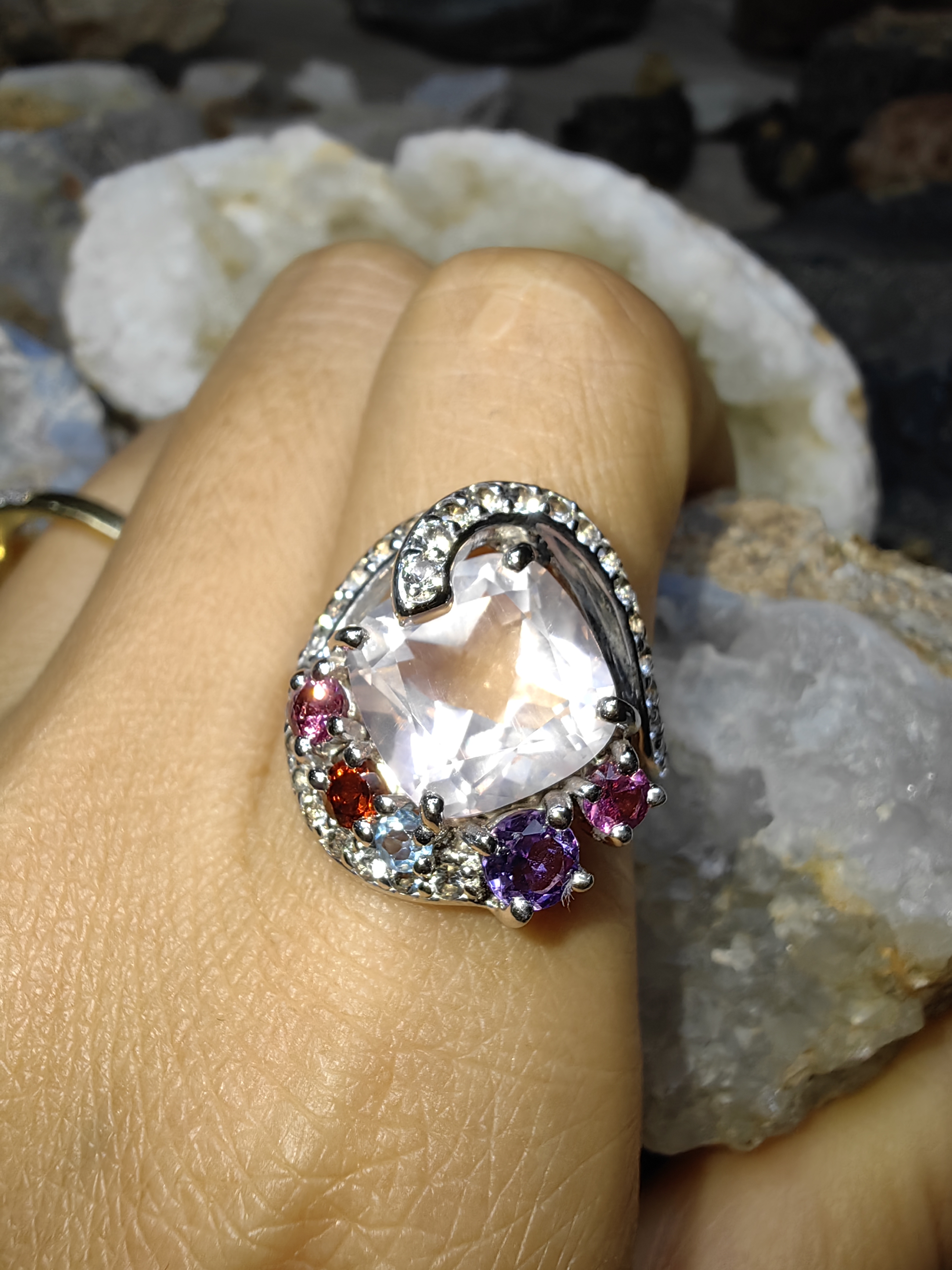 ROSE QUARTZ RHODOLITE GARNET SKY BLUE TOPAZ AMETHYST RING