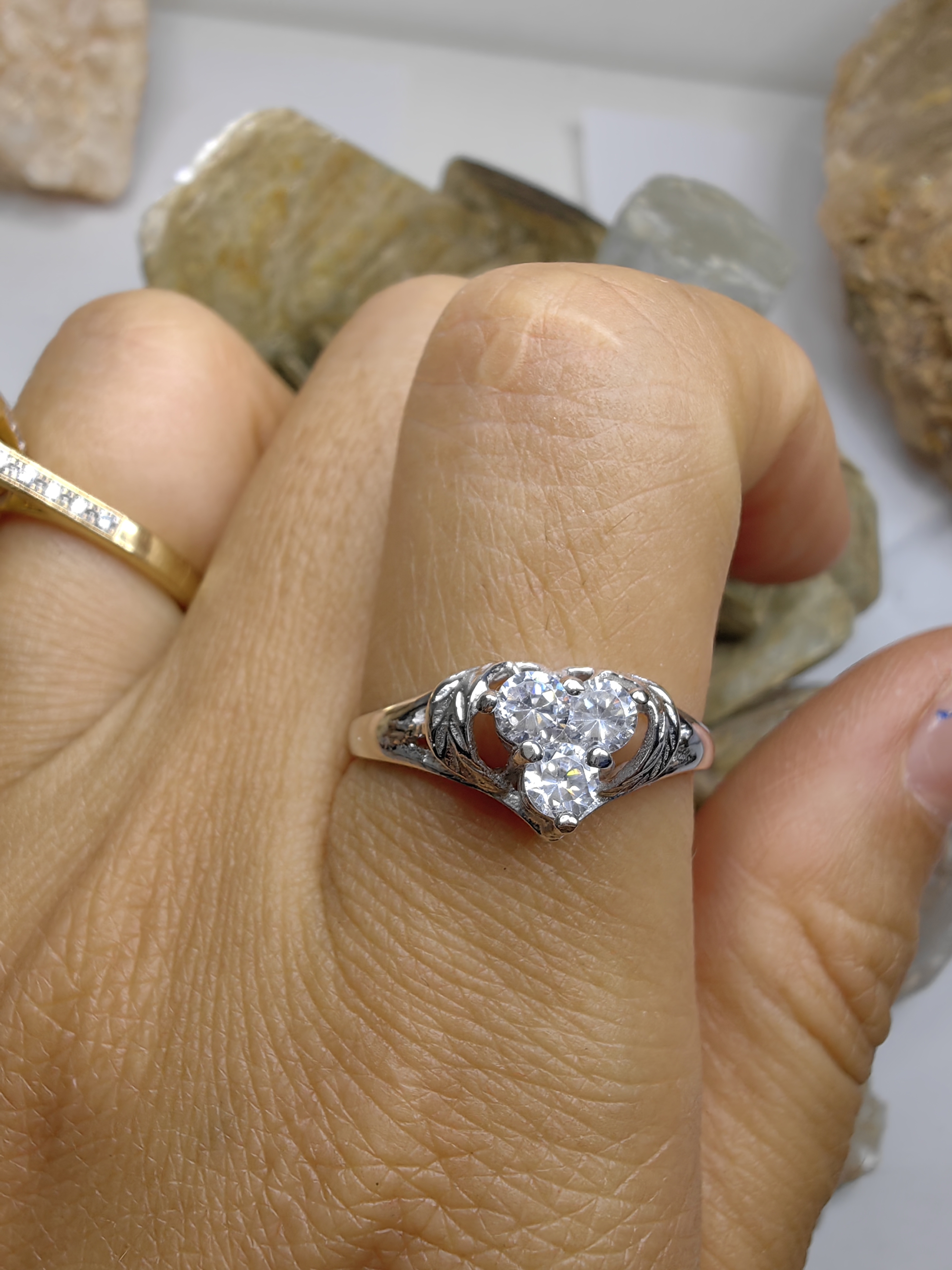 แหวนเพชร CZ เงินแท้ 92.5% Cubic Zirconia 925 Sterling Silver Ring Size 58