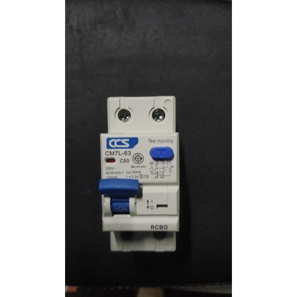 MAIN เบรกเกอรกันดูด RCBO Circuit Breaker แบรนด์ CCS รุ่น CM7L-63 2P กันดูด เกาะราง