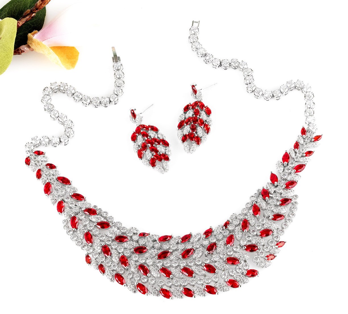 RUBY DIAMOND 18K GOLD NECKLACE EARRING สร้อยคอ ต่างหู ทับทิม ล้อมเพชร ทอง 18K Pre-order