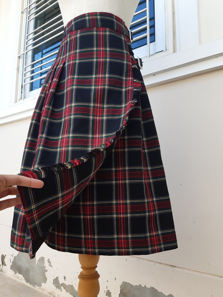 กระโปรงพลีทจีบรอบลายสก็อต