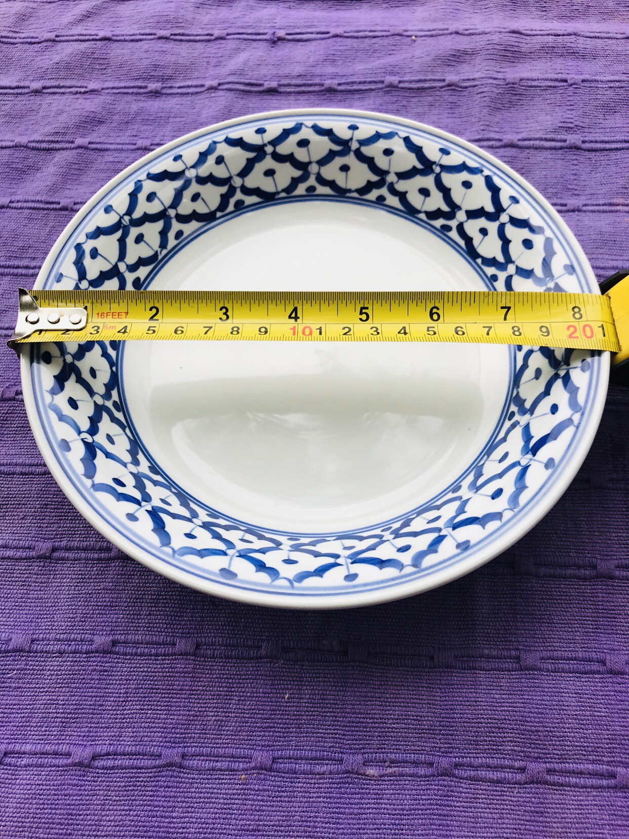 ชามลายไทยปากบาน8"