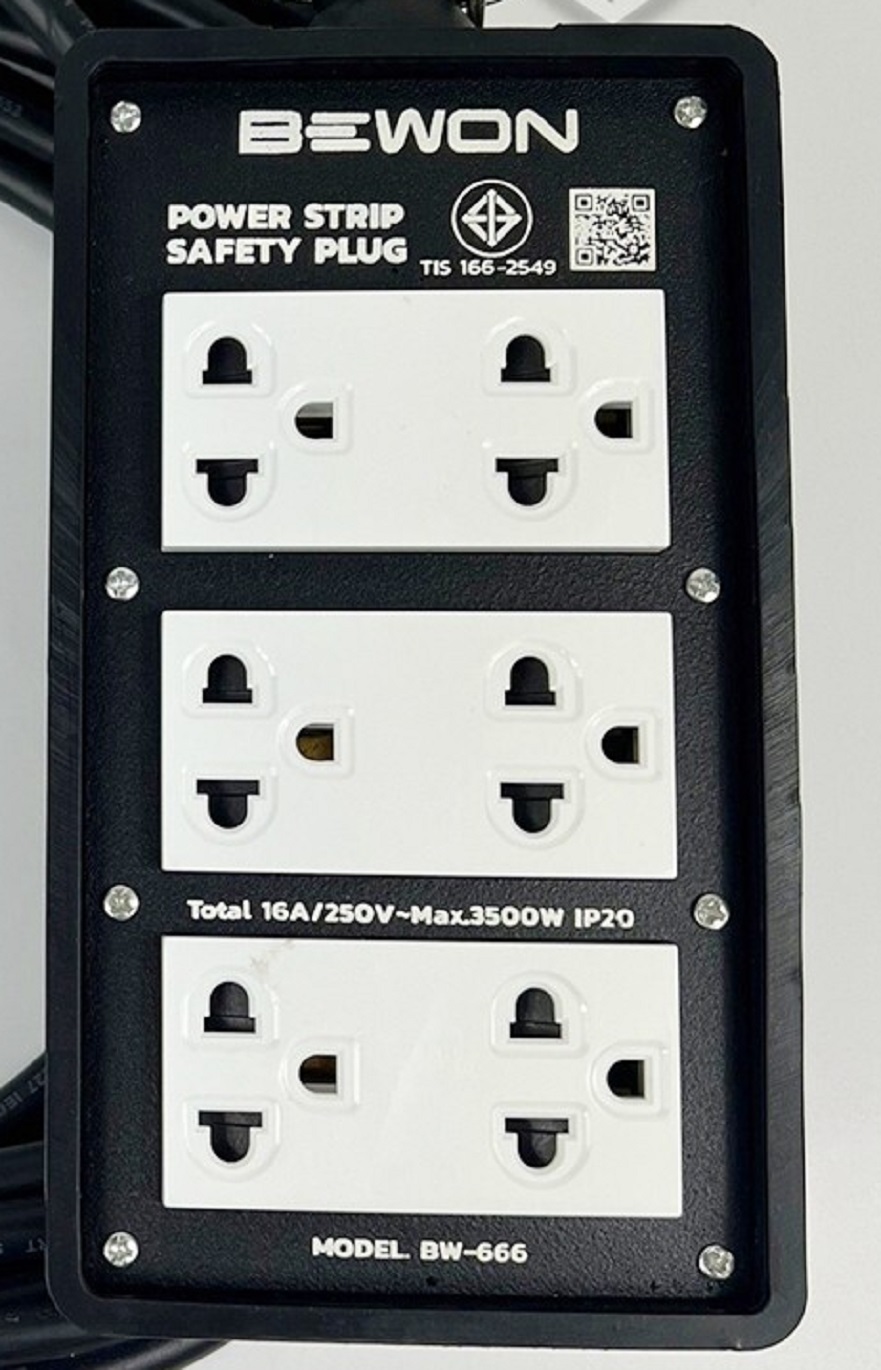 BEWON บล็อกยาง 6 ช่อง ปลั๊กกราวน์คู่มีม่าน รุ่น BW-666 บล็อกยาง 4×6 6ช่อง ยี่ห้อบีวัล สีดำ ราคารวมภาษี