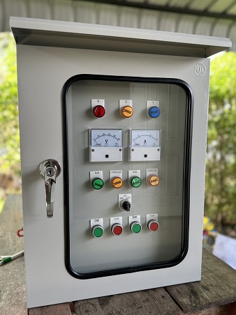 ตู้ควบคุมปั๊มน้ำ 1-3 Hp 3 เฟส 380v 2 ตัวสลับกันทำงาน ใช้ลูกลอยไฟฟ้า220v ตู้กันน้ำ2ชั้น
