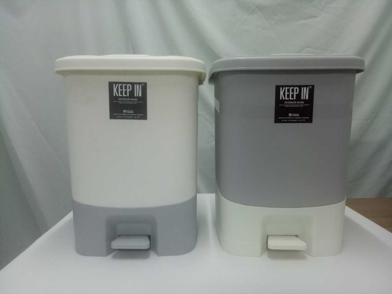 ถังขยะเท้าเหยียบ ทรงเหลี่ยม 16 ลิตร