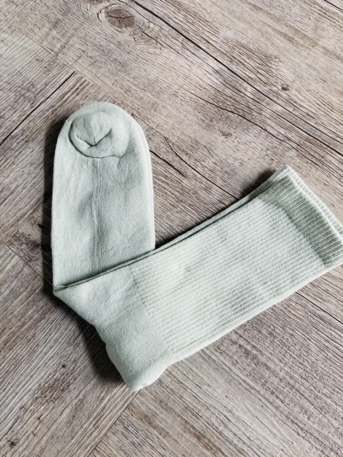 G 220336 ถุงเท้ายาวเด็กแพ็ค 4 คู่ ราคาเช่า 30 บาท ต่อ 1 วัน