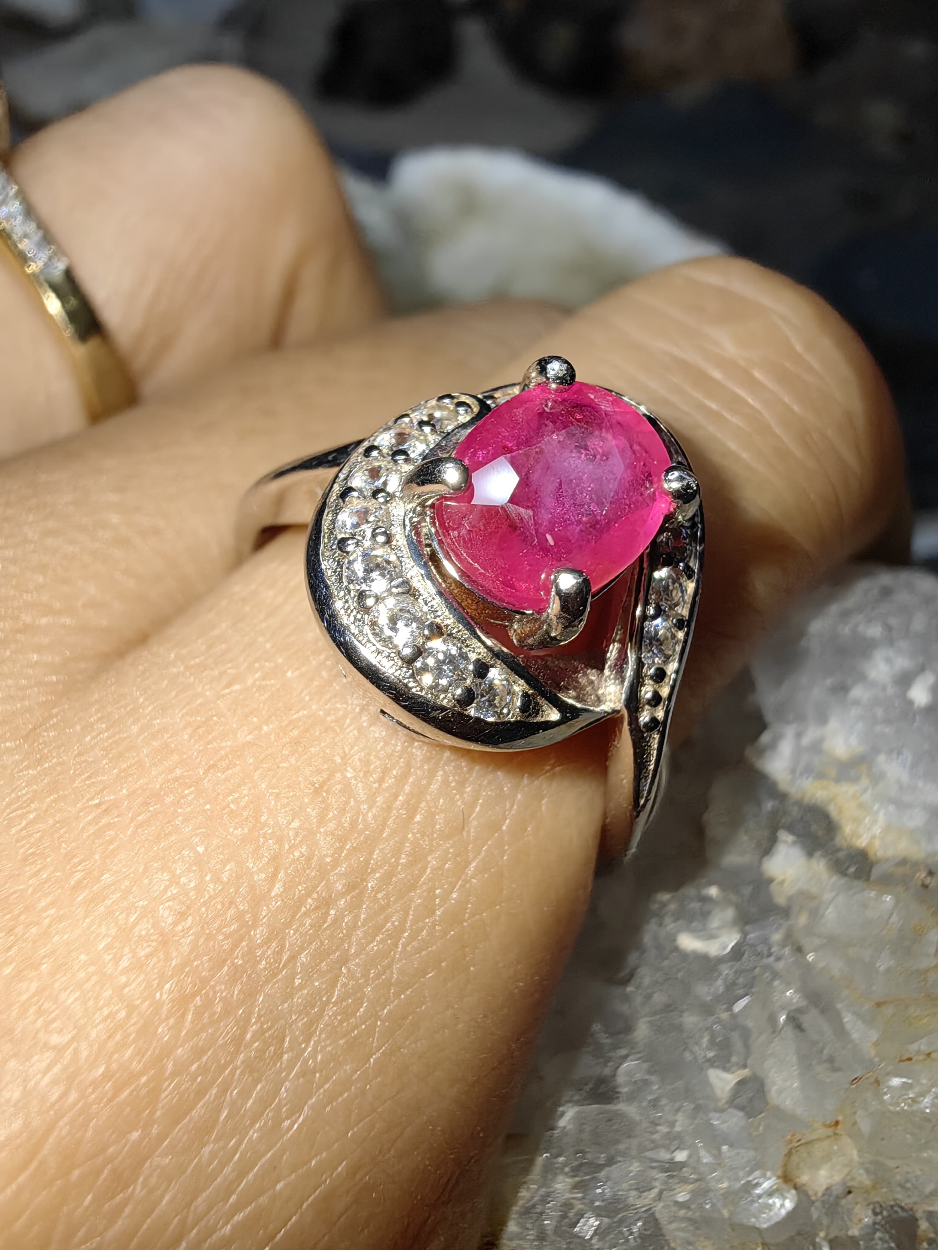 Ruby Cubic Zirconia 92.5% Silver Ring แหวนทับทิม เงิน 92.5%