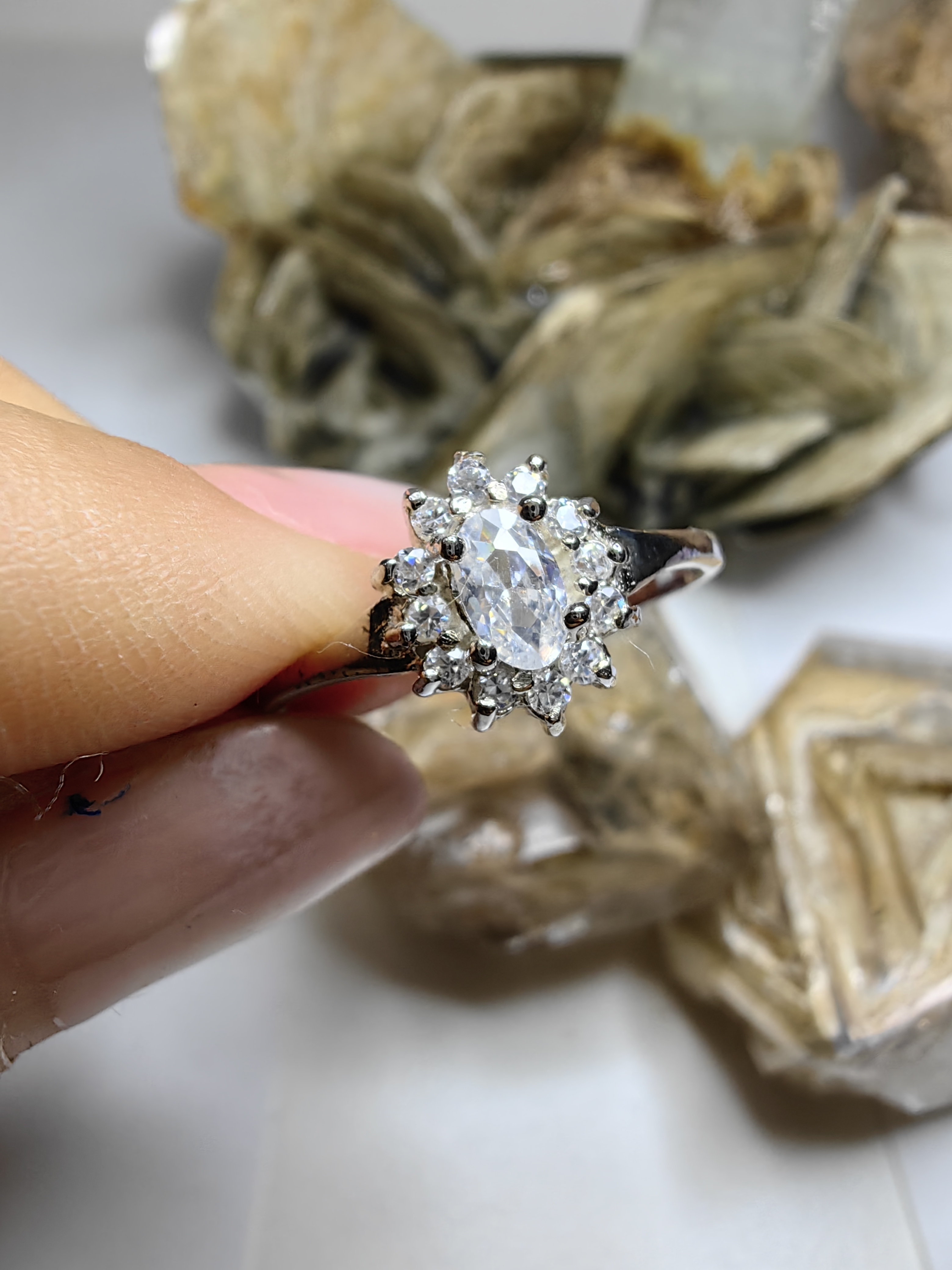 แหวนเพชร CZ เงินแท้ 92.5% Cubic Zirconia 925 Sterling Silver Ring Size 58