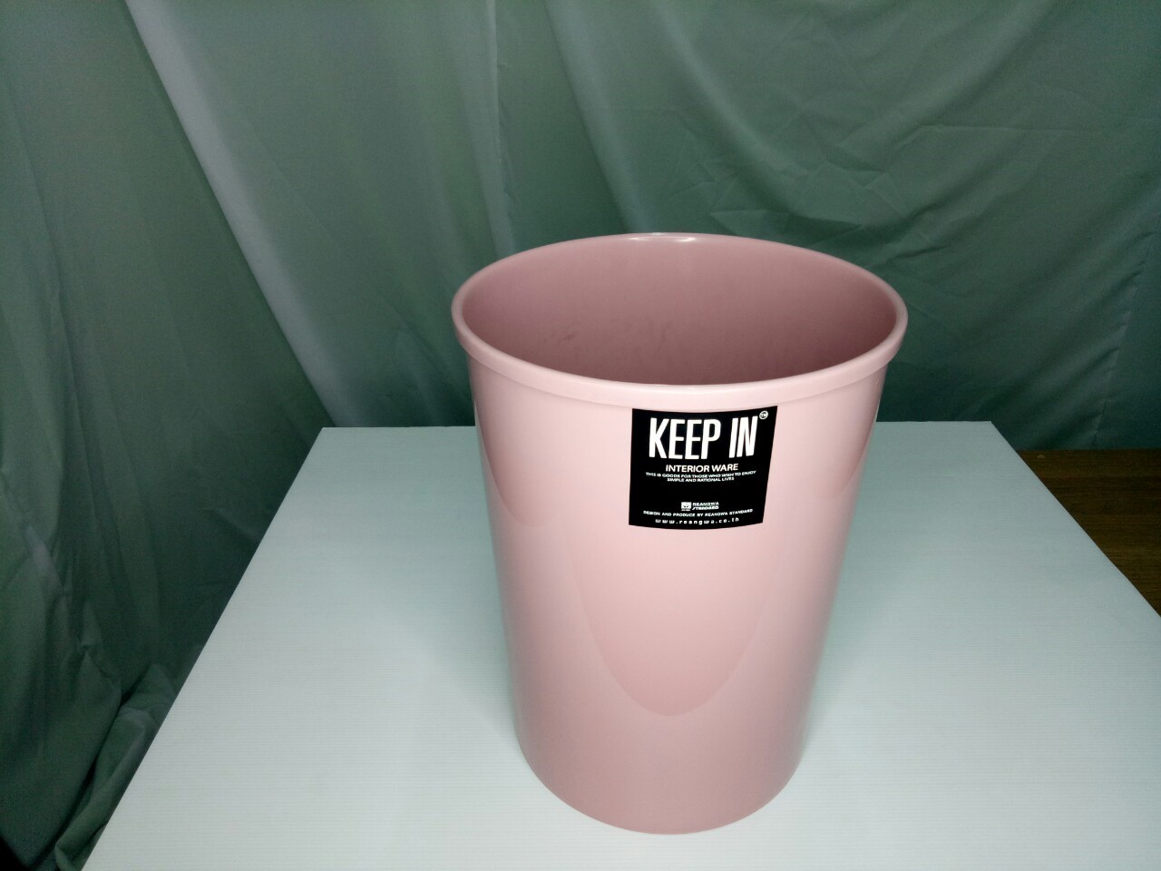 ถังขยะทรงกลม ไม่มีฝา 8 ลิตร