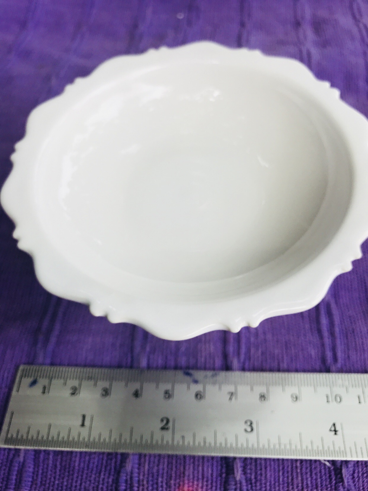 พานเชิงสีขาว4”