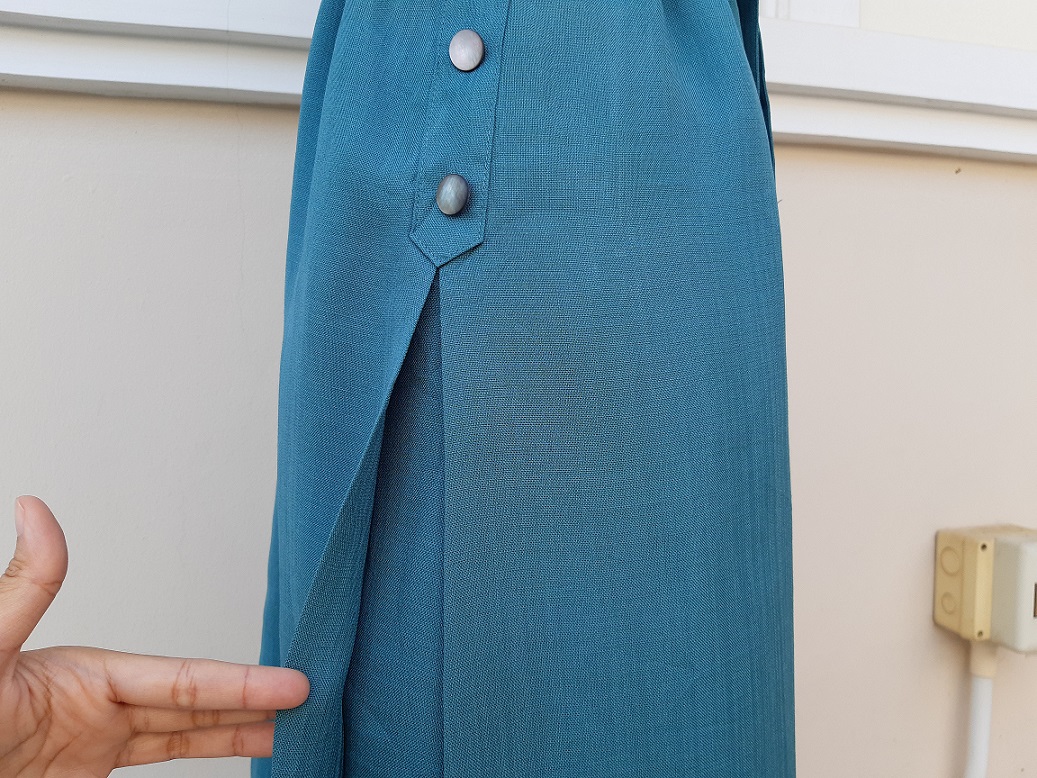 กระโปรงวินเทจสีเขียวเทอควอยซ์