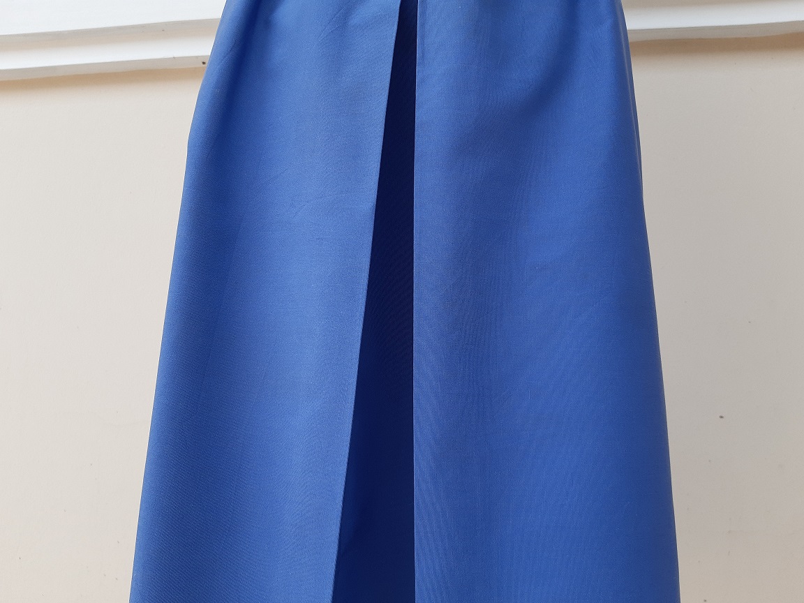 กระโปรงวินเทจจีบหน้าสีฟ้า