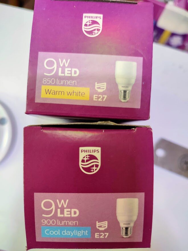 PHILIPS หลอดไฟ MyCare 9W LED BRIGHT ขั้วเกลียว E27 แอลอีดี ฟิลิป ฟิลิปส์ philip ฟิลิป ถนอมสายตา แสงขาวหรือแสงส้ม