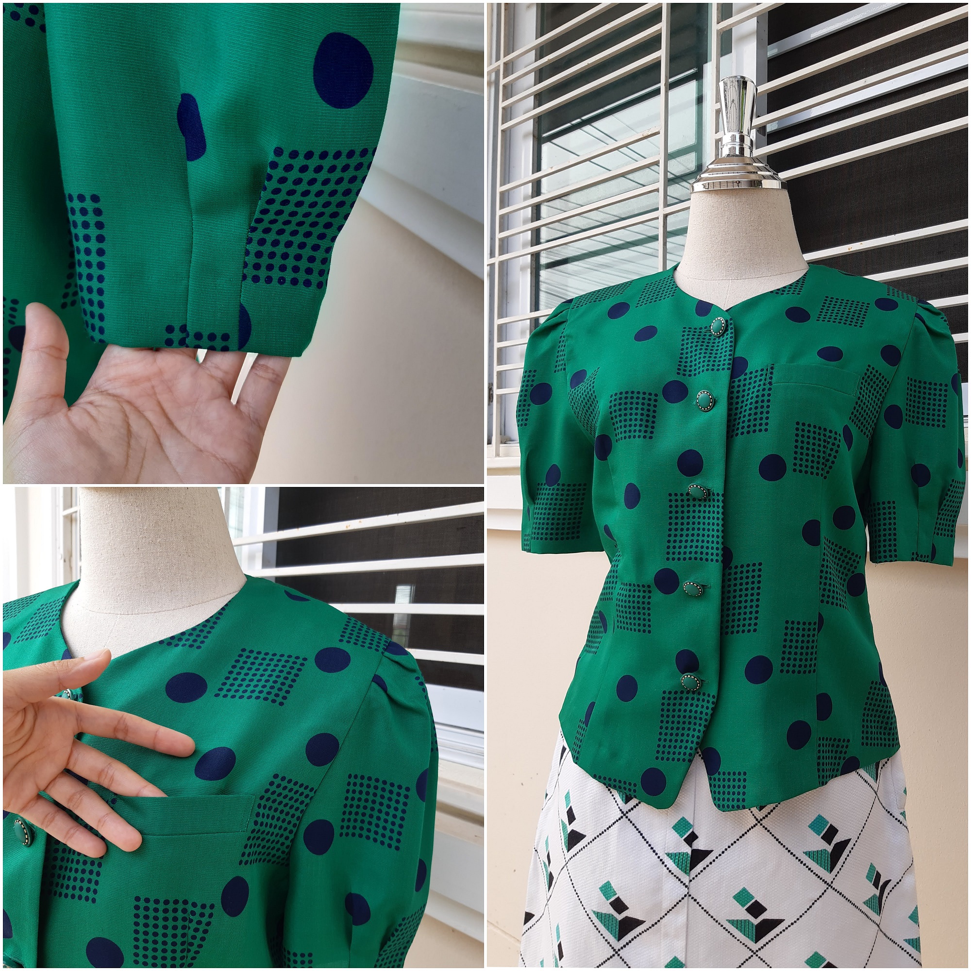 เสื้อวินเทจสีเขียวลายจุดสีกรมท่า
