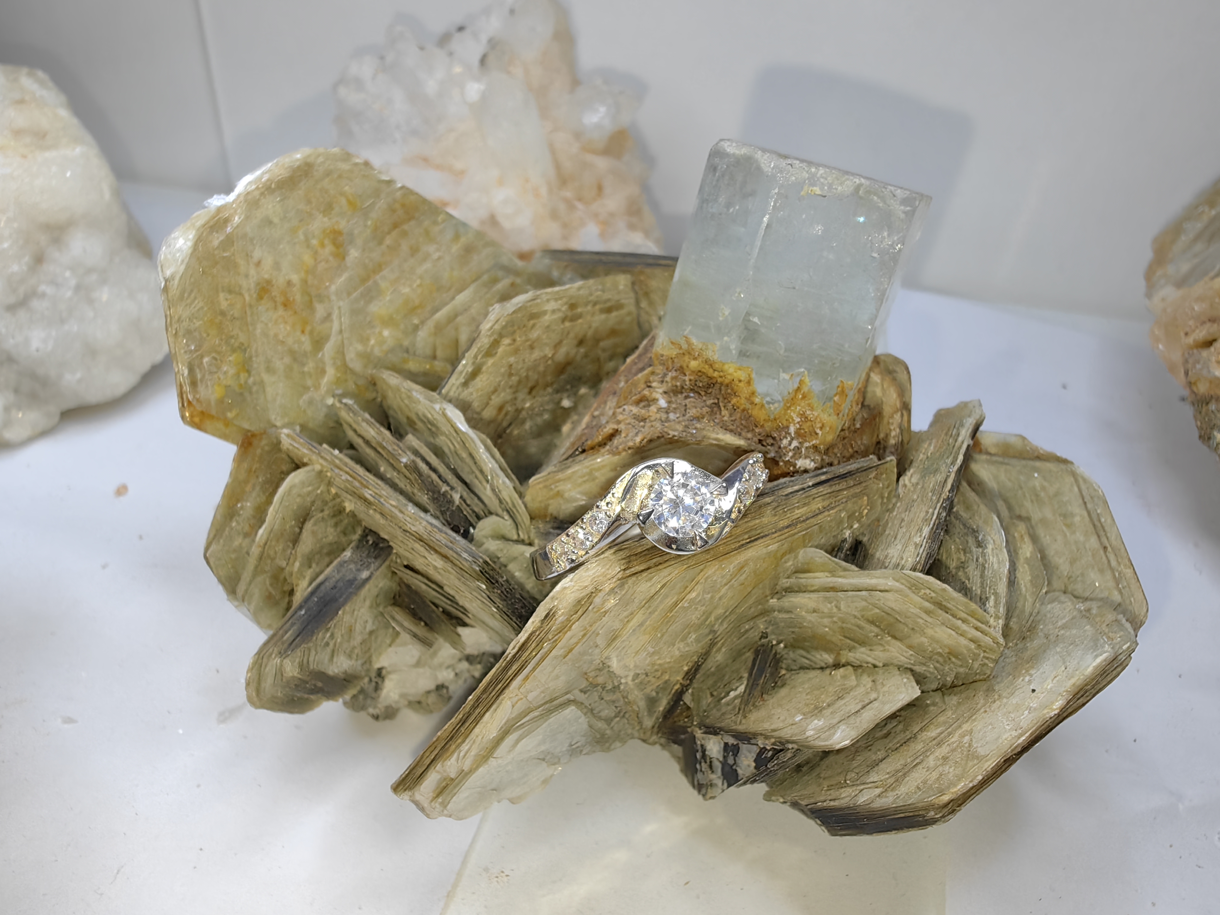 แหวนเพชร CZ เงินแท้ 92.5% Cubic Zirconia 925 Sterling Silver Ring Size 55