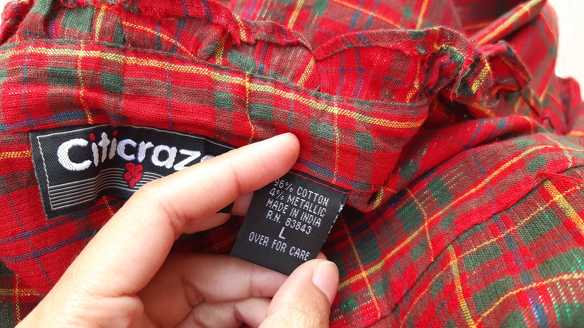 เสื้อลายสก็อตสีแดง ผ้าวิ๊งๆ