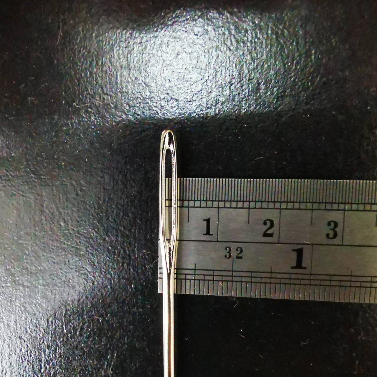 เข็มโลหะเก็บชิ้นงาน ปลายทู่ ยาว7ซม(ใช้กับไหมเส้นใหญ่ได้)