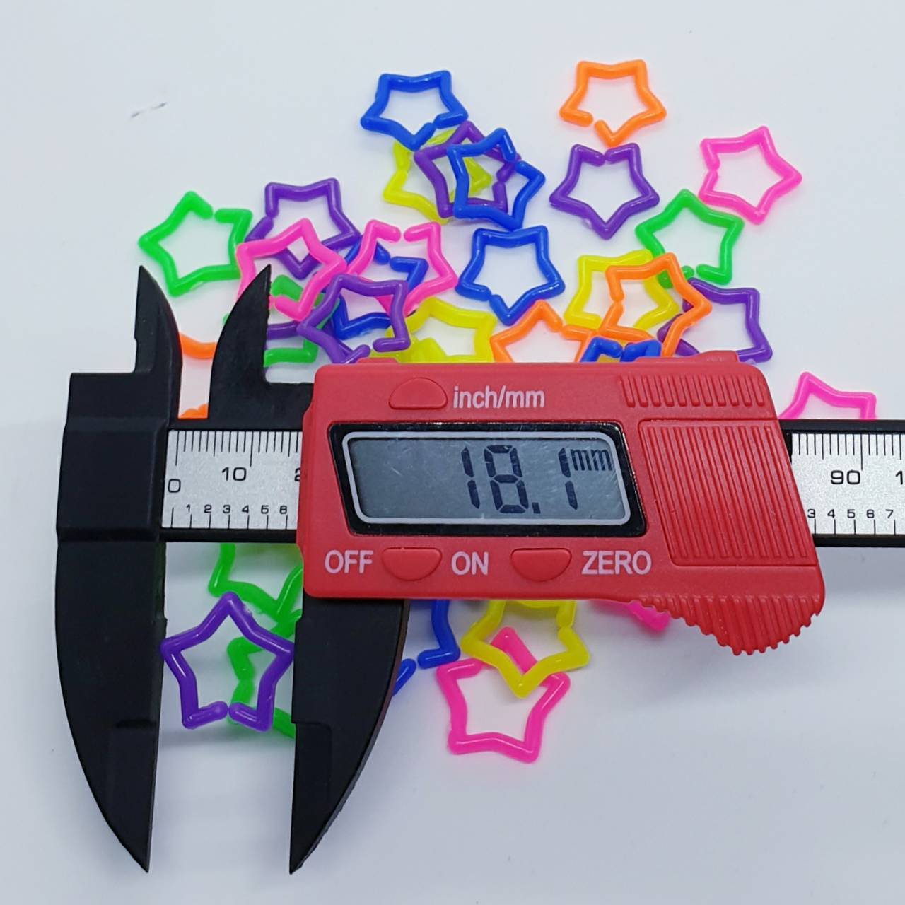 โซ่ดาวสีสดคละสี