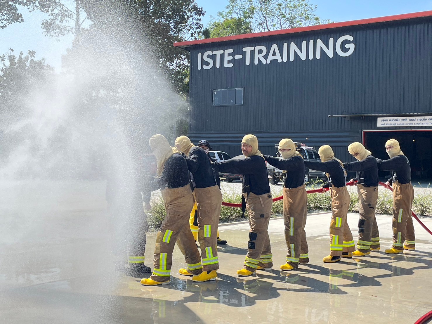 หลักสูตร เทคนิคการผจญเพลิง (Technical Fire Fighting Course )