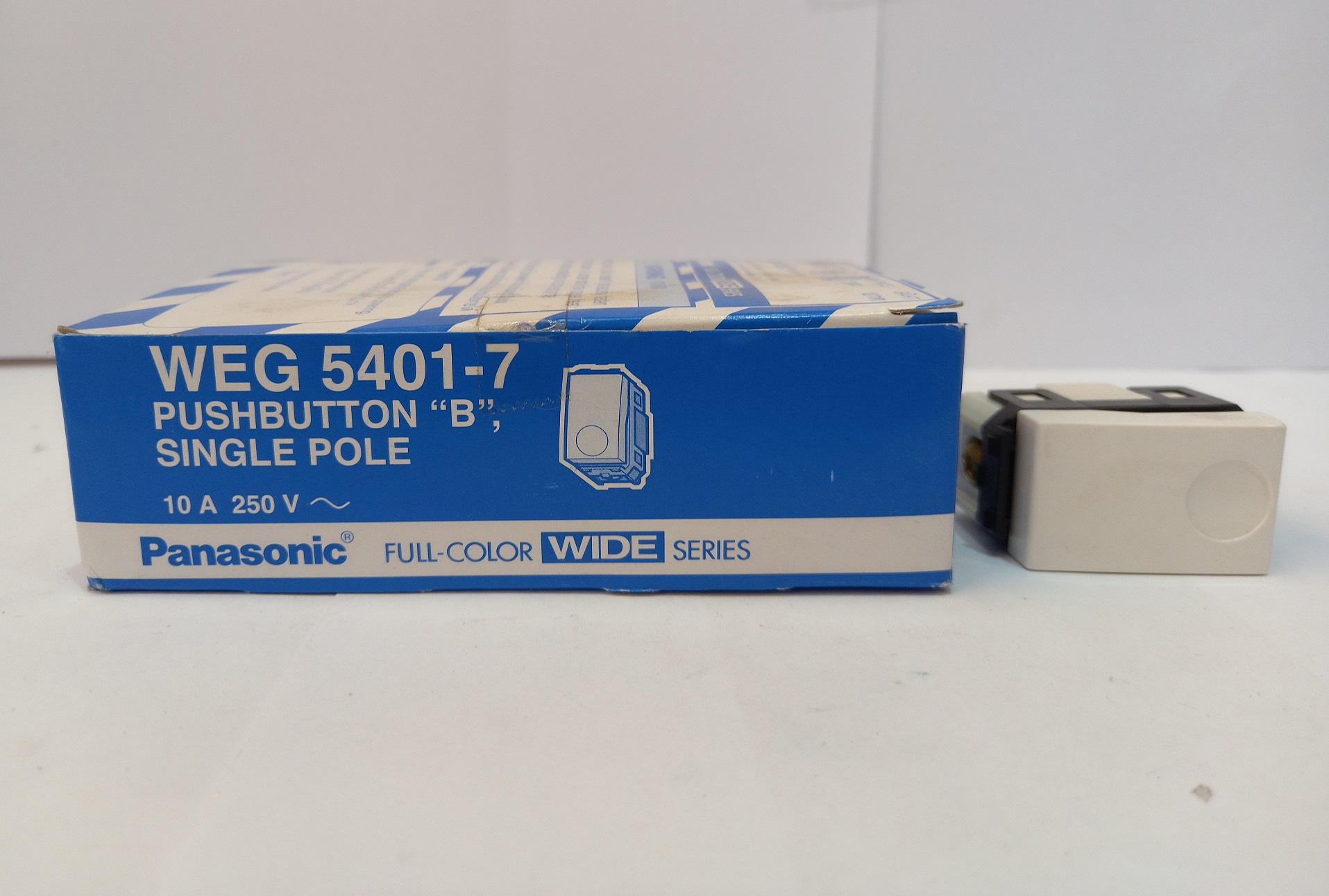 PANASONIC สวิทซ์กริ่ง พานาโซนิค WEG5401-7 สวิทซ์กดทางเดียว (กดติดปล่อยดับ)