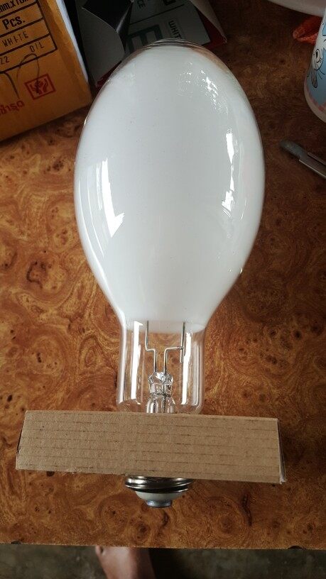 GATA หลอดต่อตรง 500W หลอดแสงจันทร์ HIGH PRESSURE MERCUY LAMP 500W ขั้ว E40 A1