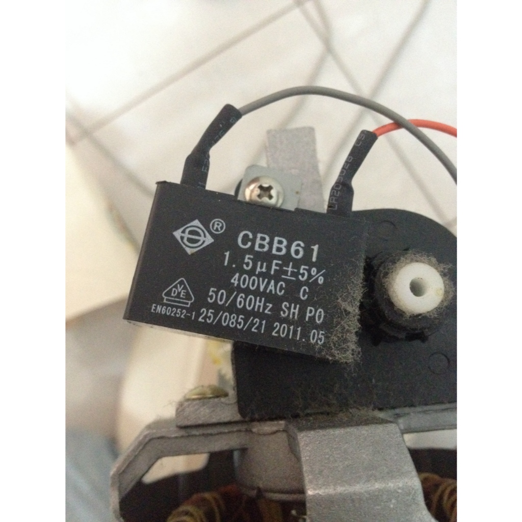 คาปาซิเตอร์พัดลม 2UF 2.5UF 3UF 3.5UF 5UF 6UF 8UF คาปาcapacitor ตัวเก็บประจุ พัดลม คาปาเครี่องใช้ไฟฟ้า ของเล่น ไมโคร