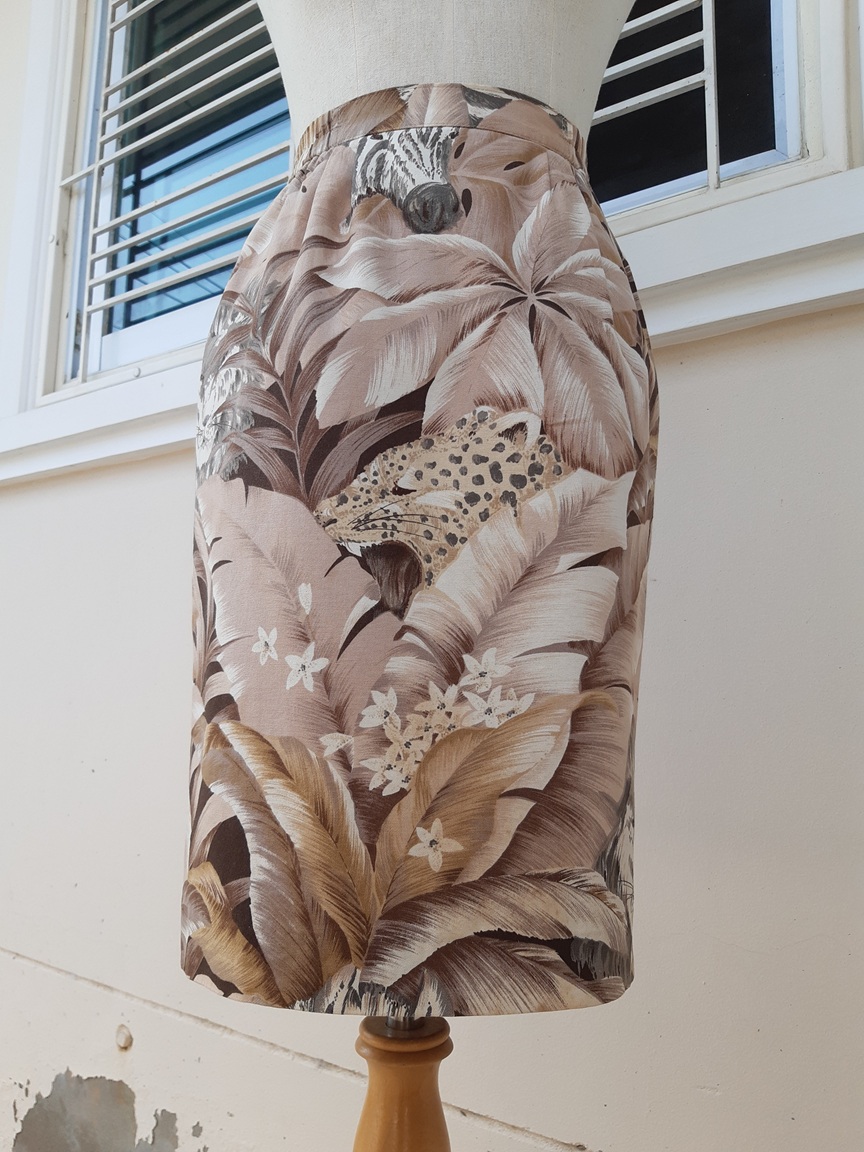 กระโปรงทรงเอลายเสือ งานวินเทจมือสอง