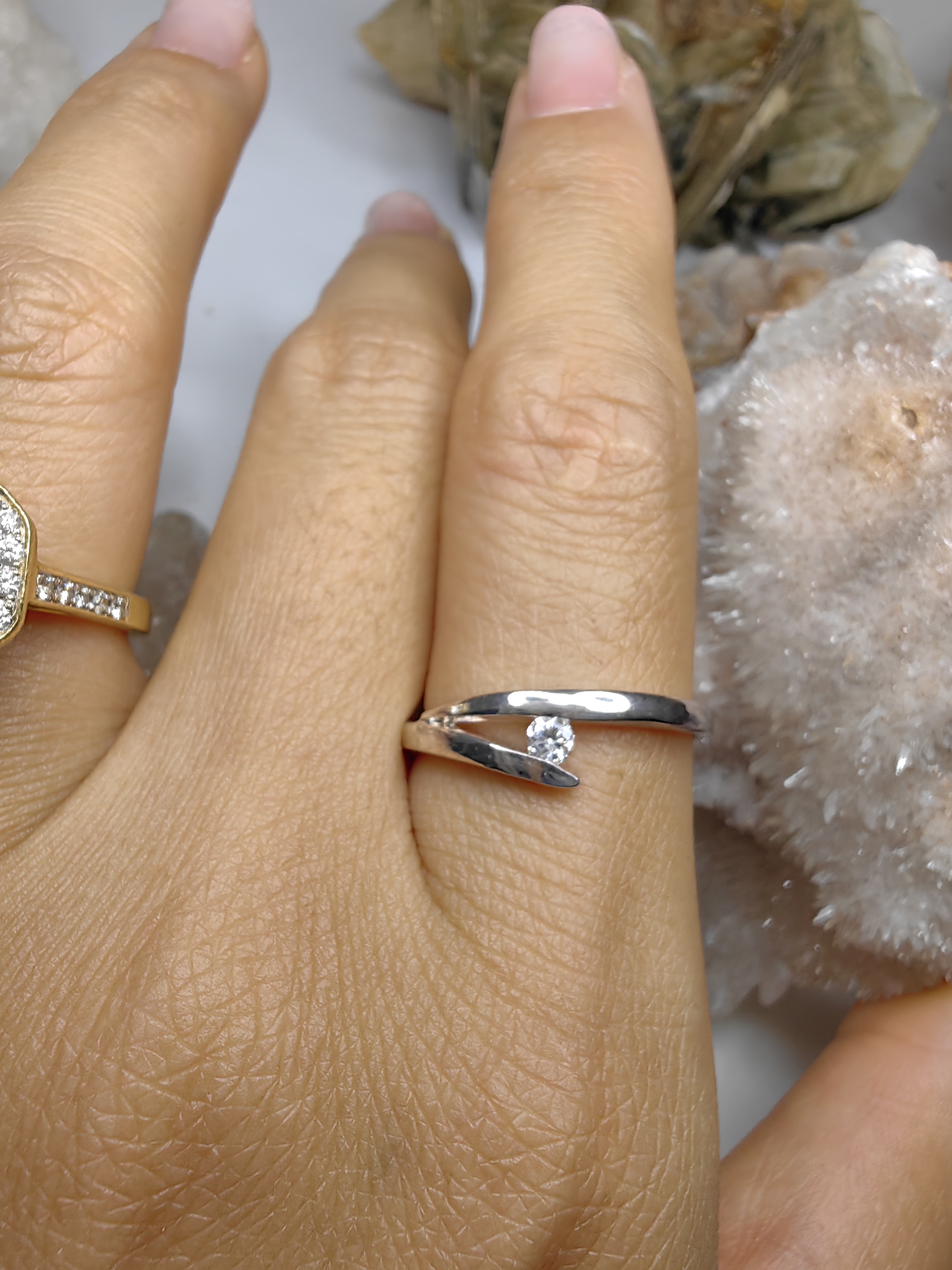 แหวนเพชร CZ เงินแท้ 92.5% Cubic Zirconia 925 Sterling Silver Ring Size 56, 58