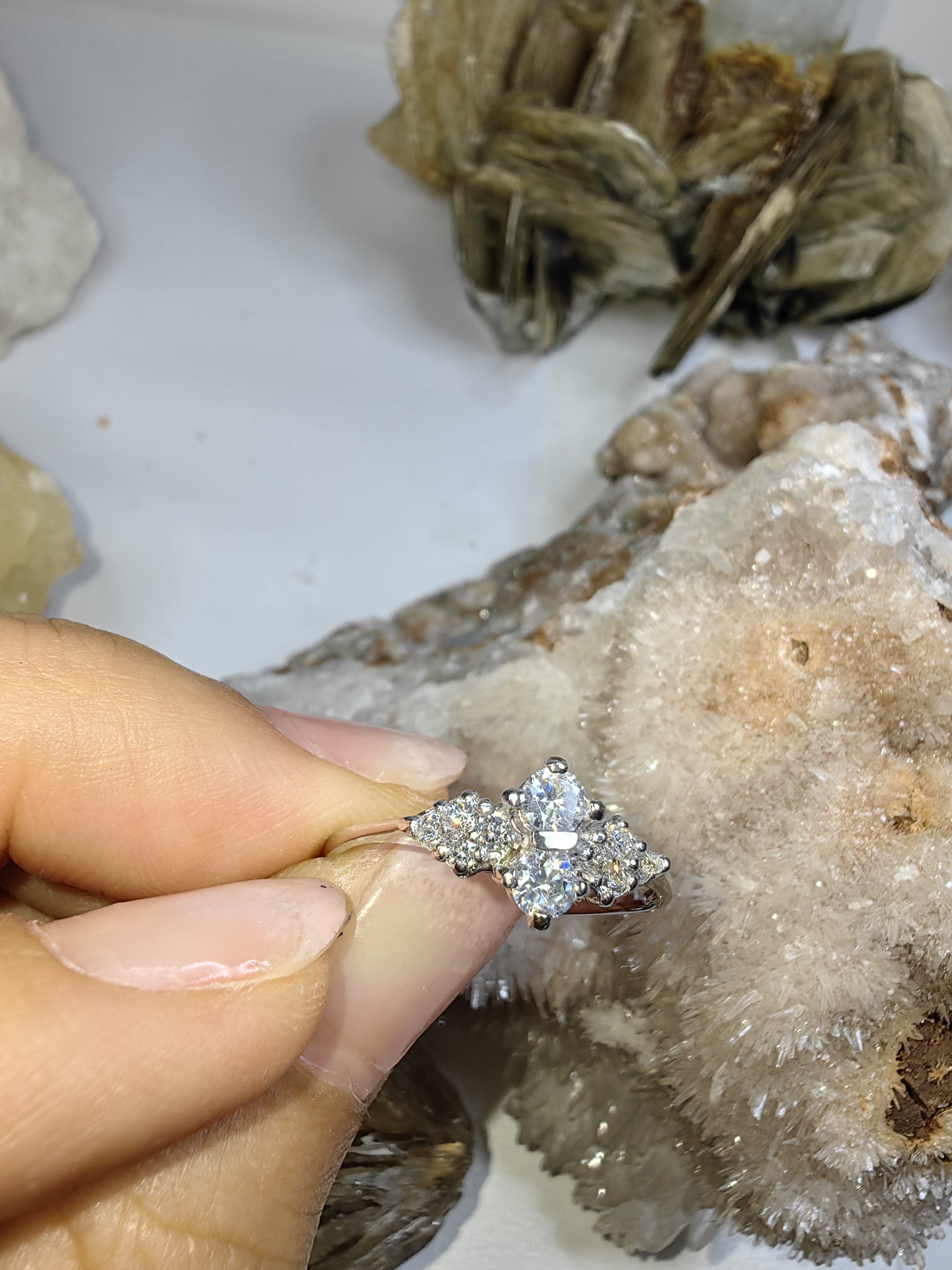 แหวนเพชร CZ เงินแท้ 92.5% Cubic Zirconia 925 Sterling Silver Ring Size 57