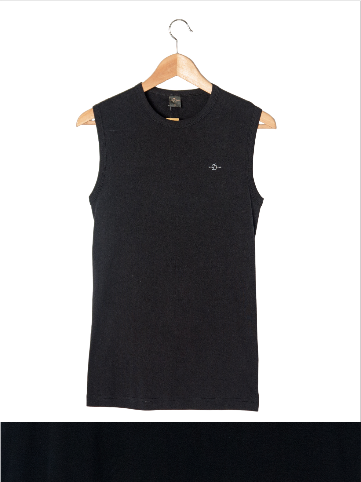 G 150048 เสื้อยืด (แขนกุด) D INNER WEAR ราคาเช่า 30 บาท ต่อ 1 วัน