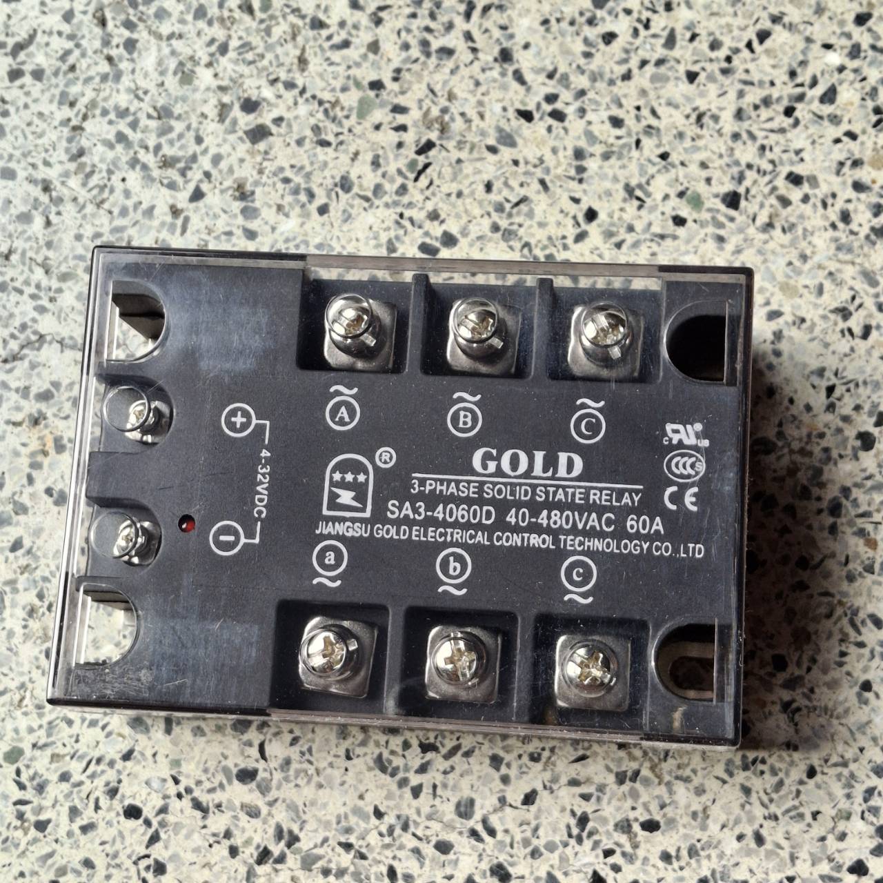 SA3-4040D 40-480VAC 40A Stated Relay GOLD SSR