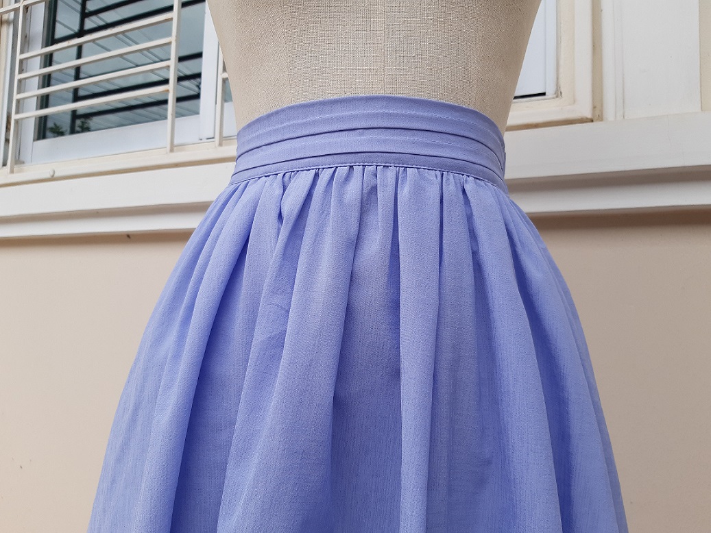 ชุดเซ็ตเสื้อวินเทจญี่ปุ่น คู่ กระโปรงทรงเอบานสีฟ้า