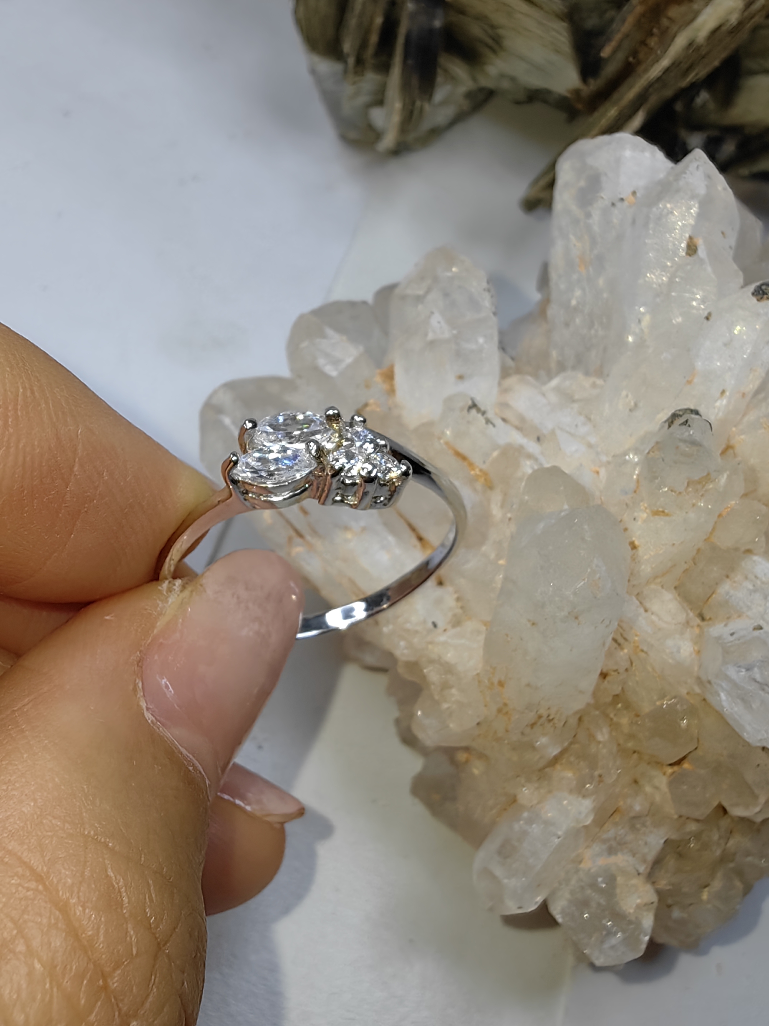 แหวนเพชร CZ เงินแท้ 92.5% Cubic Zirconia 925 Sterling Silver Ring Size 59