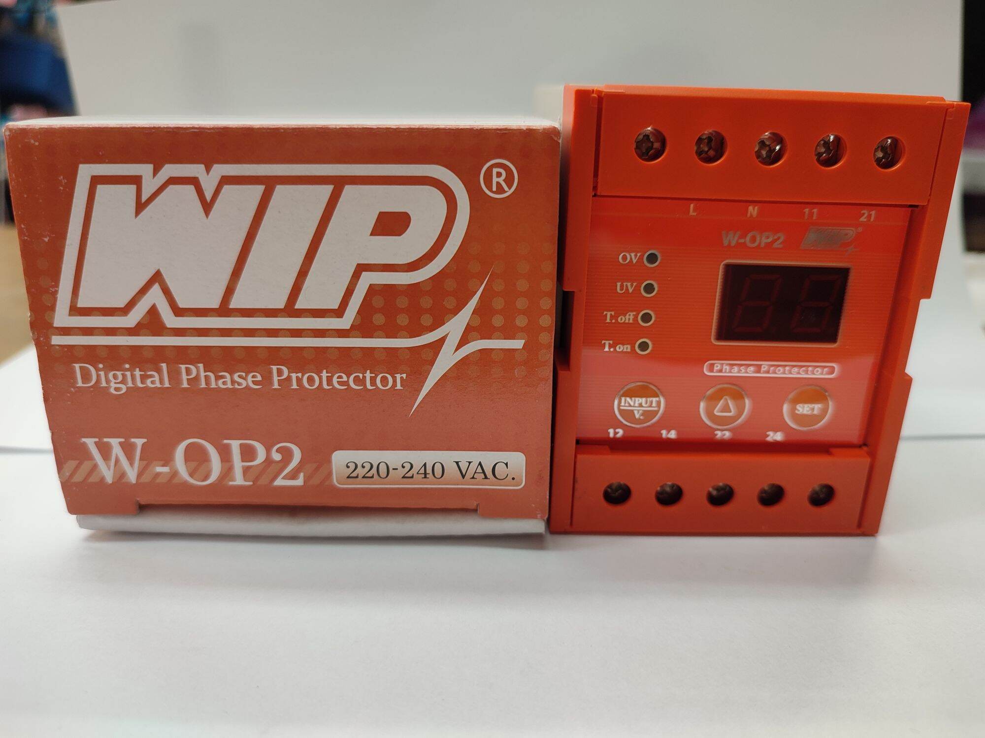 WIP เฟสโปรเทคชั่น W-OP2 รีเลย์ 1Phase 220Vac ยี่ห้อ WIP ตรวจสอบและป้องกัน Under Voltage/Over Voltage 1 ตัว