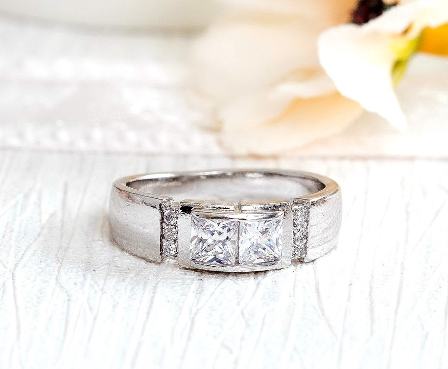 DIAMOND 18K WHITE GOLD RING แหวน เพชร ทอง 18K Pre-order