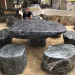 โต๊ะหินธรรมชาติ