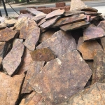 หินแผ่นสีม่วง